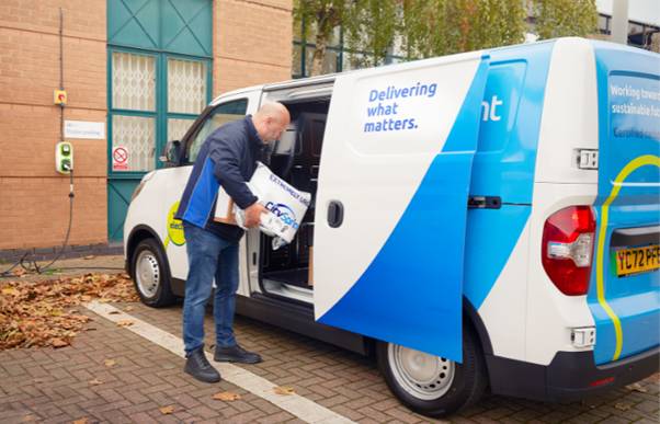 Insider Tips for Australians about couriers